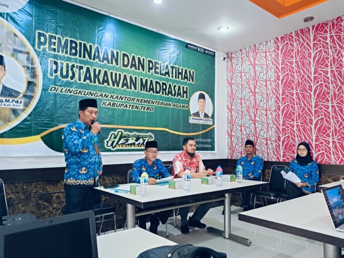 Kepala Perpustakaan MTsN 5 Tebo Ikuti Pembinaan dan Pelatihan Pustakawan di Kantor Kementerian Agama Kabupaten Tebo
