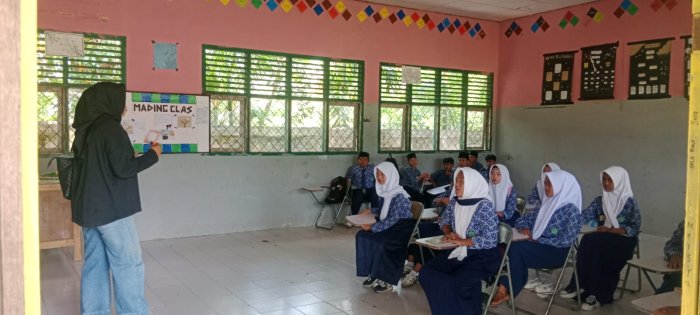 Telkomsel Tawarkan Paket Kartu Pelajar di MTsN 5 Tebo