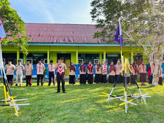 MTsN 5 Tebo Gelar Upacara Pembukaan Latihan (UPL) Pramuka