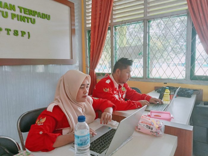 Operator MTsN 5 Tebo Ikuti Rapat Nilai Kerja Anggaran (NKA) Secara Daring Operator MTsN 5 Tebo Ikuti Rapat Nilai Kerja Anggaran (NKA) Secara Daring