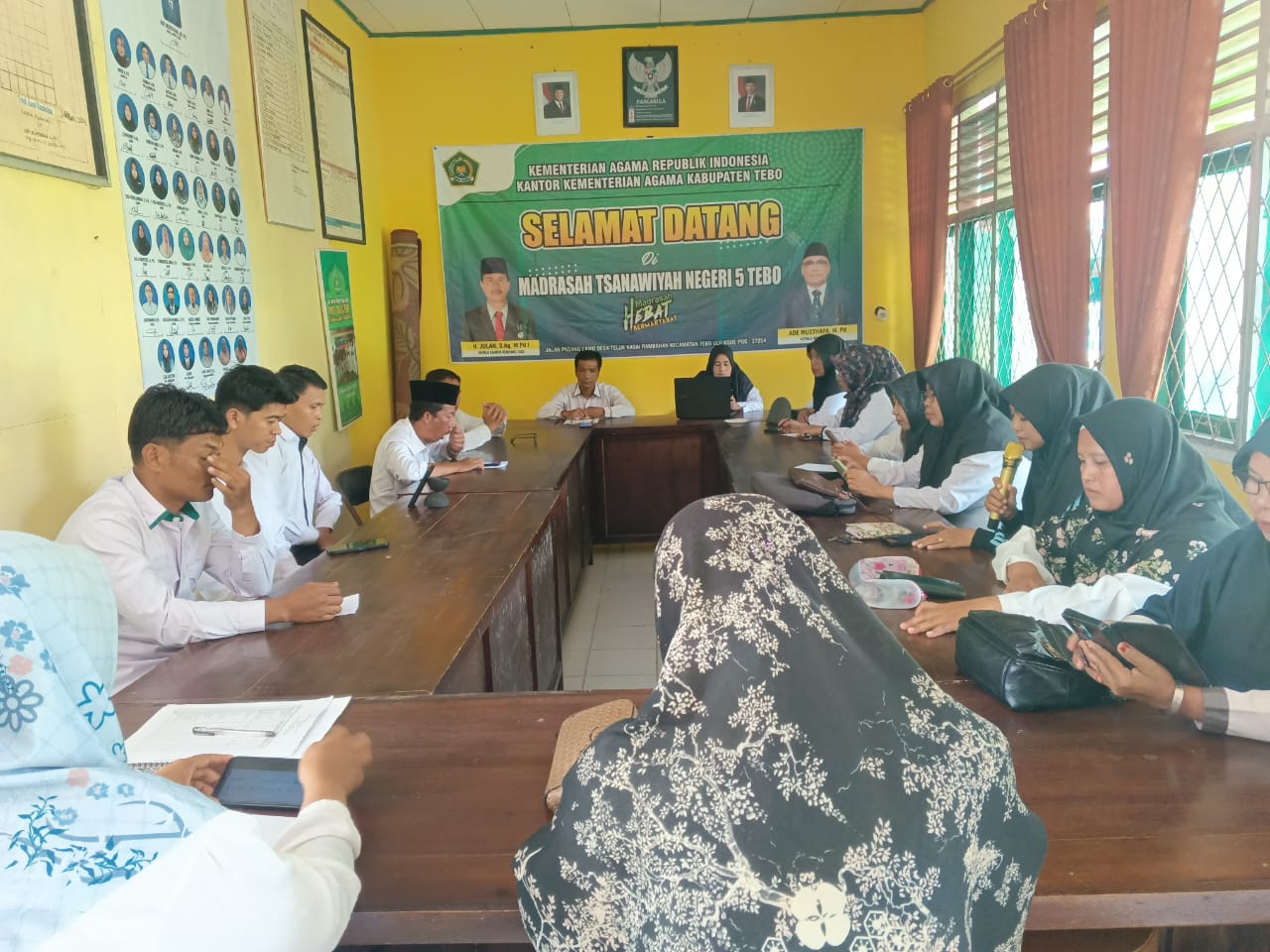 Rapat Pembentukan Panitia PAT MTsN 5 Tebo Digelar, Dipimpin Langsung oleh Waka Kurikulum 