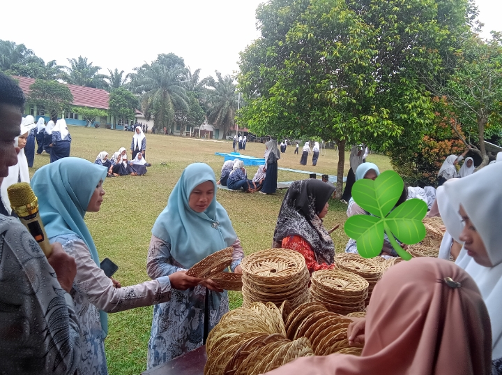 MTsN 5 Tebo Gelar Karya P5RA dengan Tema Kewirausahaan