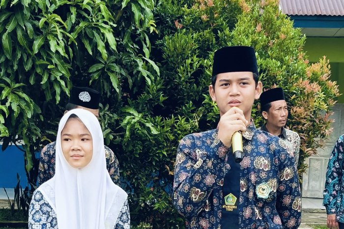 Pasangan Calon Ketua OSIM MTsN 5 Tebo Sampaikan Visi Misi dan Lakukan Debat Sederhana