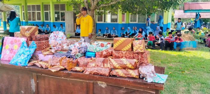 Kepala MTsN 5 Tebo Berikan Arahan Jelang Penyerahan Doorprize Kepala MTsN 5 Tebo Berikan Arahan Jelang Penyerahan Doorprize