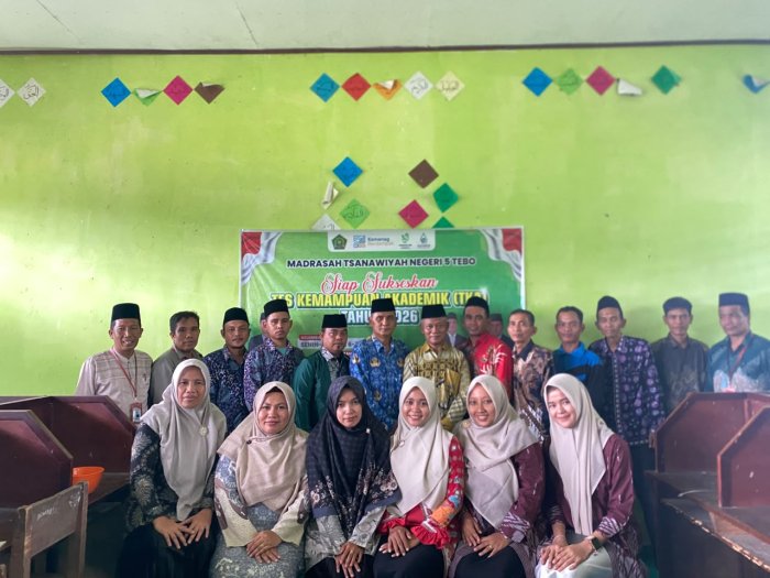 Optimalkan Tata Kelola Digital, MTsN 5 Tebo Tuan Rumah Sosialisasi Platform MAGIS Bersama Pengawas Madrasah Optimalkan Tata Kelola Digital, MTsN 5 Tebo Tuan Rumah Sosialisasi Platform MAGIS Bersama Pengawas Madrasah