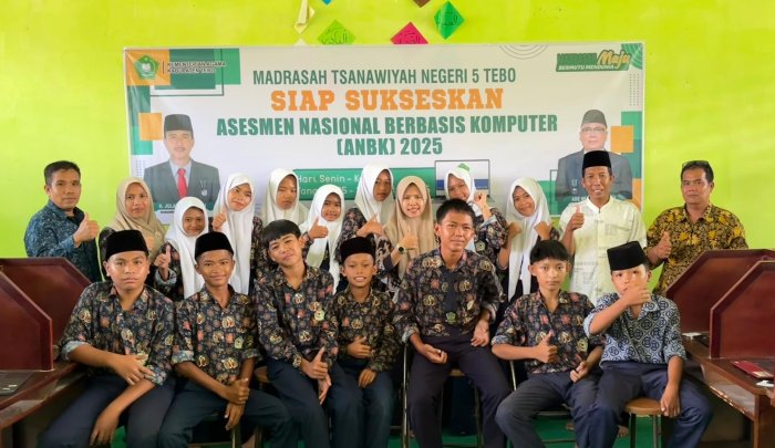 Hari Kedua ANBK di MTsN 5 Tebo Berjalan Lancar, Ditutup Secara Resmi oleh Kepala Madrasah Hari Kedua ANBK di MTsN 5 Tebo Berjalan Lancar, Ditutup Secara Resmi oleh Kepala Madrasah