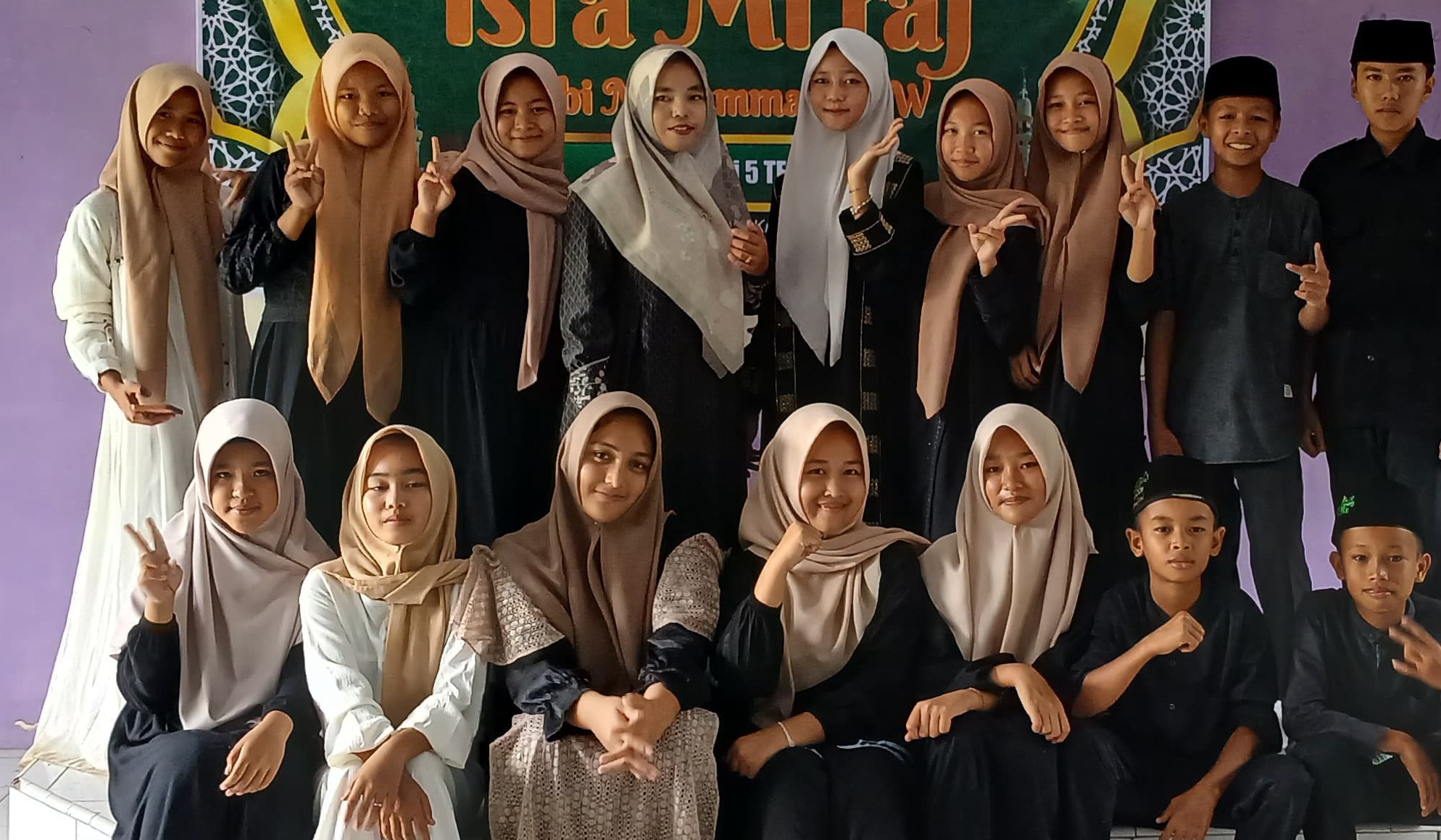 KEPALA MADRASAH ADE MUSTHAFA, M.Pd APRESIASI KINERJA PEMBINA OSIM MTSN 5 TEBO 