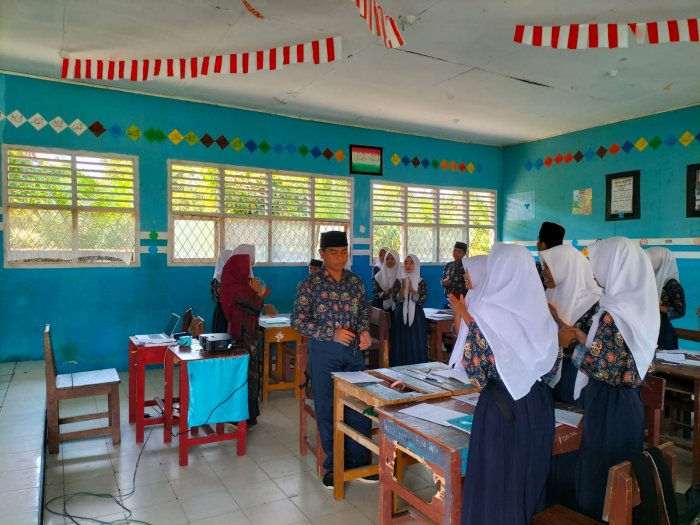 Guru IPA MTsN 5 Tebo Ikuti Uji Kinerja Program PPG Dalam Jabatan Batch 4 Kementerian Agama Guru IPA MTsN 5 Tebo Ikuti Uji Kinerja Program PPG Dalam Jabatan Batch 4 Kementerian Agama