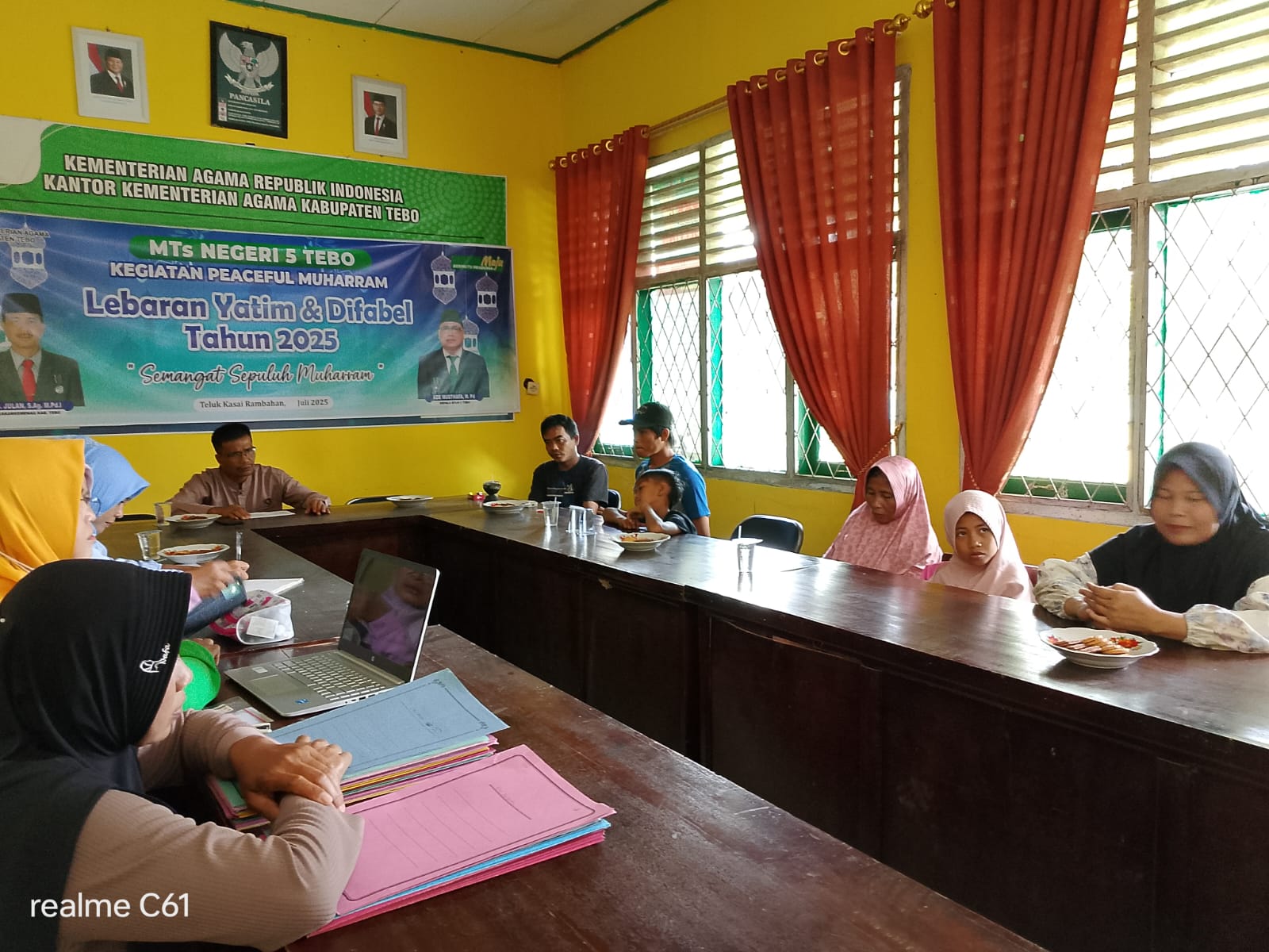 MTsN 5 Tebo Gelar Pertemuan dengan Wali Murid Pasca Tes Seleksi MTsN 5 Tebo Gelar Pertemuan dengan Wali Murid Pasca Tes Seleksi