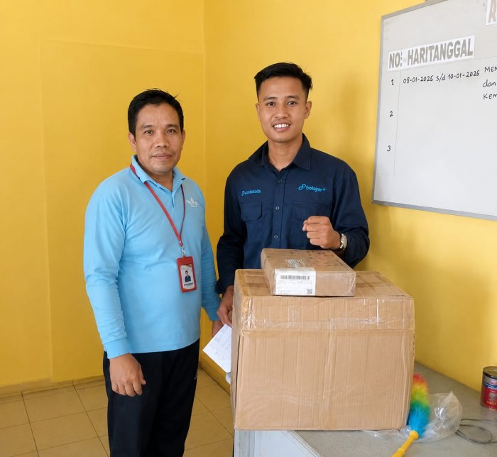 MTsN 5 Tebo Terima Buku Kurikulum Merdeka dari Penerbit