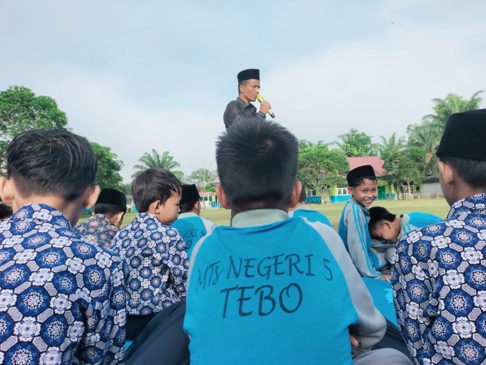Kultum Pagi: Waka Kesiswaan MTsN 5 Tebo Tekankan Pentingnya Wudu yang Benar